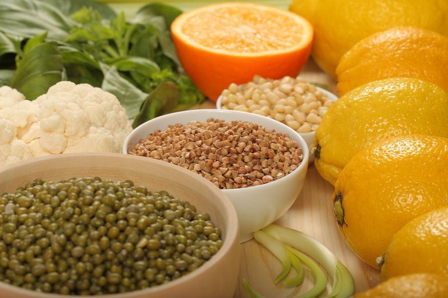 Fiber-rich foods for metabolic health — whole grains, legumes, citrus fruits, and vegetables